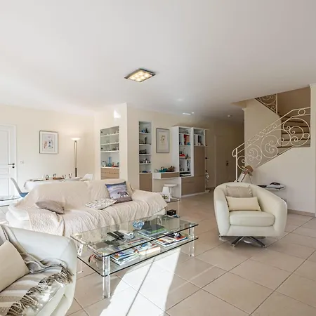 Lovely House With Private Pool In Cagnes-sur-Mer