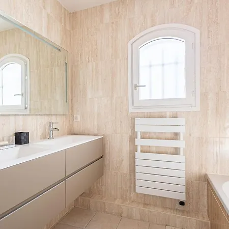 Lovely House With Private Pool In Holiday home *
